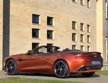 Q by Aston Martin Vanquish Volante '2013–18