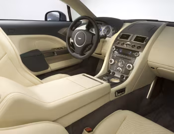 Panneau avant Aston Martin Rapide '2010–13