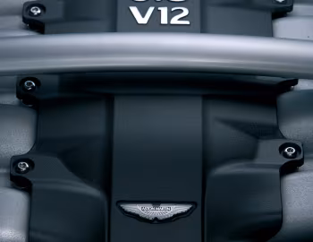 Sous la capuche Aston Martin Rapide Concept '01.2006