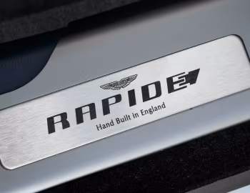 Aston Martin RapidE Concept '10.2015