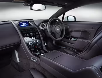Panneau avant Aston Martin Rapide S [UK-spec] '2013–18