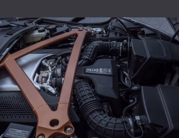 Sous la capuche Startech Aston Martin DB11 '2018–23
