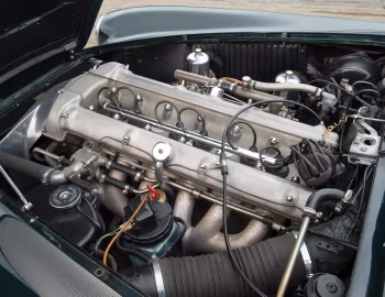 Sous la capuche Aston Martin DB4 [Worldwide] (Series II) '01.1960–04.1961