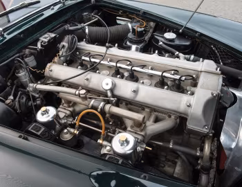 Sous la capuche Aston Martin DB4 [Worldwide] (Series II) '01.1960–04.1961