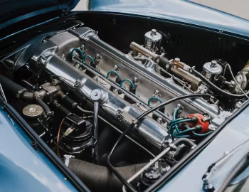 Sous la capuche 1961 Aston Martin DB4 [North America] (Series II) '01.1960–04.1961