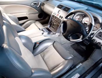 Interior Aston Martin V12 Vanquish [UK-spec] '2001–06
