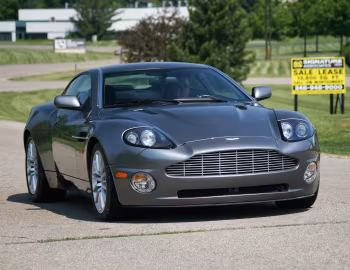 2002–06 Aston Martin V12 Vanquish [North America] '2001–06