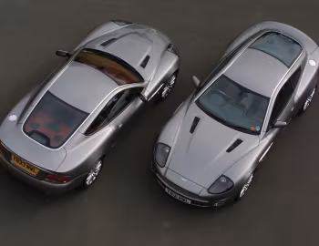Aston Martin V12 Vanquish [UK-spec] '2001–06