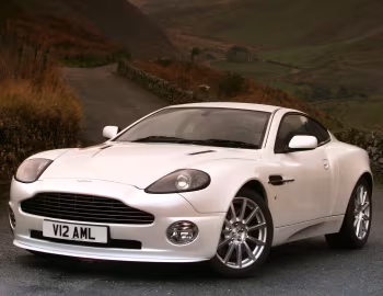 Aston Martin V12 Vanquish S [UK-spec] '2004–07