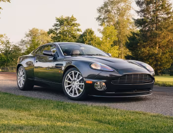 2005–07 Aston Martin V12 Vanquish S [North America] '2004–07