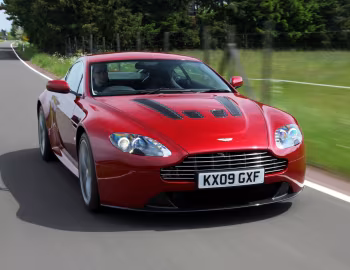 Aston Martin V12 Vantage [UK-spec] '07.2009–05.2013