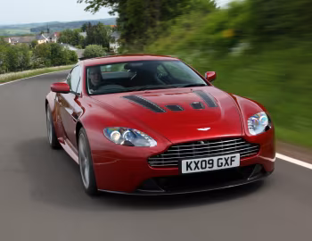 Aston Martin V12 Vantage [UK-spec] '07.2009–05.2013