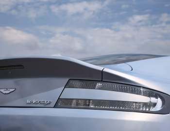 Aston Martin V12 Vantage [Worldwide] '2009–13