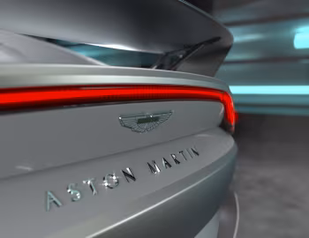 Aston Martin V12 Vantage [Worldwide] '2022–pr.