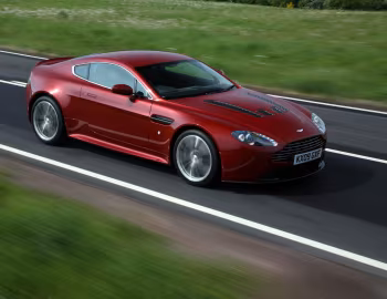 Aston Martin V12 Vantage [UK-spec] '07.2009–05.2013