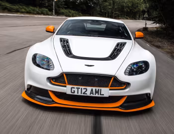 Aston Martin V12 Vantage "GT12" [UK-spec] '2015
