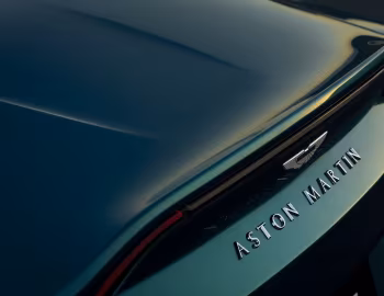 Aston Martin V12 Vantage Roadster [Worldwide] '2022–pr.