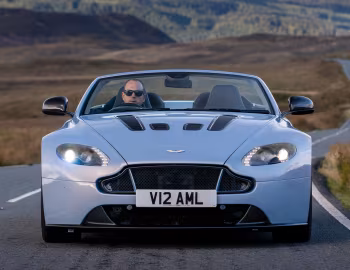 Aston Martin V12 Vantage S Roadster [UK-spec] '2014–17