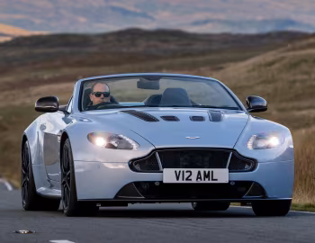 Aston Martin V12 Vantage S Roadster [UK-spec] '2014–17