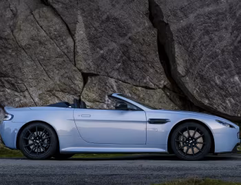 Aston Martin V12 Vantage S Roadster [UK-spec] '2014–17