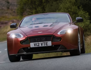 Aston Martin V12 Vantage S Roadster [UK-spec] '2014–17