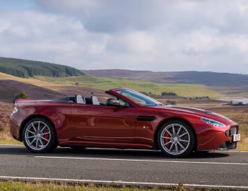 Aston Martin V12 Vantage S Roadster [UK-spec] '2014–17