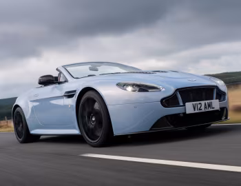 Aston Martin V12 Vantage S Roadster [UK-spec] '2014–17