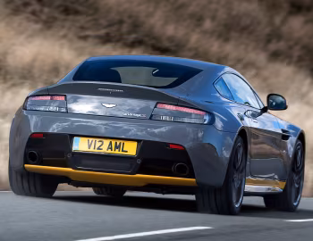 Aston Martin V12 Vantage S Sport-Plus Pack [UK-spec] '2016–17