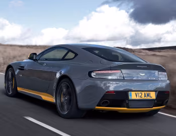 Aston Martin V12 Vantage S Sport-Plus Pack [UK-spec] '2016–17