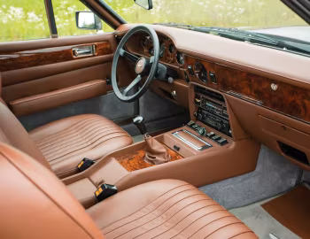 Intérieur 1980–84 Aston Martin V8 Vantage [Canada] (Series II) '1979–84