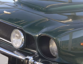 Aston Martin V8 [UK-spec] (Series V) '01.1986–89
