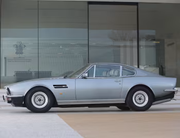 Aston Martin V8 [UK-spec] (Series V) '01.1986–89