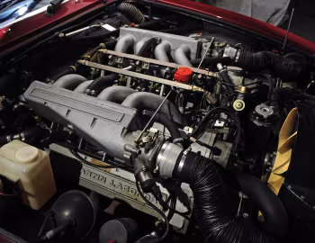 Sous la capuche Aston Martin V8 Volante [Worldwide] (Series II) '01.1986–89