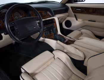 Panel frontal Aston Martin V8 Coupe '1996–99