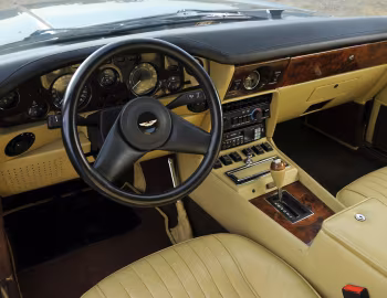 Panel frontal Aston Martin V8 [Worldwide] (Series V) '01.1986–89
