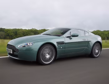 Aston Martin V8 Vantage [Worldwide] '2008–12