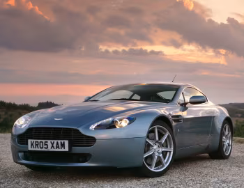 Aston Martin V8 Vantage [Worldwide] '09.2005–10.2008