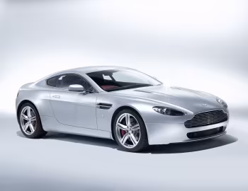 Aston Martin V8 Vantage [UK-spec] '2008–12