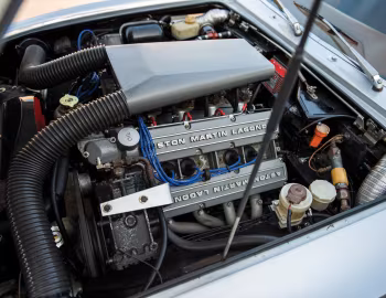 Sous la capuche Aston Martin V8 Vantage (Series I) '1977–09.1978