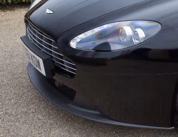 Aston Martin V8 Vantage [UK-spec] '2012–17