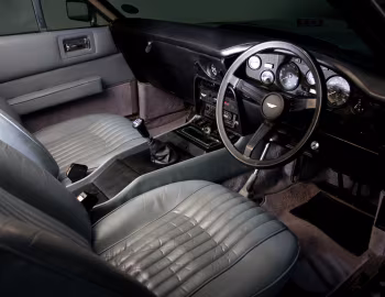 Intérieur Aston Martin V8 Vantage [UK-spec] (Series II) '10.1978–89