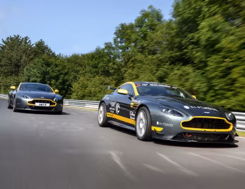Aston Martin V8 Vantage '2005–18
