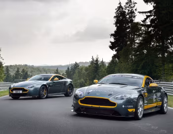 Aston Martin V8 Vantage '2005–18