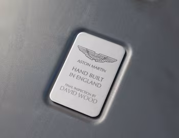 Aston Martin V8 Vantage "V8 Vantage Race Collection 007 of 007" (#5/7) '2010
