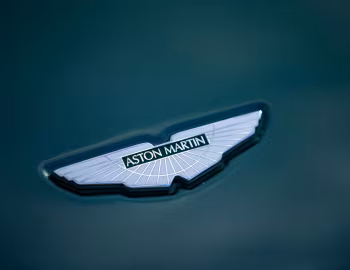 Logo Aston Martin V8 Vantage "V8 Vantage Race Collection 007 of 007" (#4/7) '2010