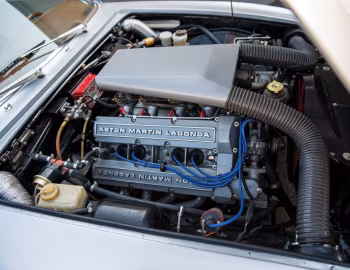Sous la capuche Aston Martin V8 Vantage (Series I) '1977–09.1978
