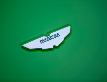 Logo Aston Martin V8 Vantage "V8 Vantage Race Collection 007 of 007" (#5/7) '2010