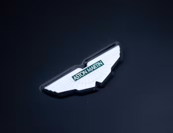 Logo Aston Martin V8 Vantage "V8 Vantage Race Collection 007 of 007" (#1/7) '2010