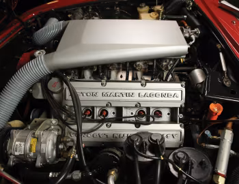 Bajo el capó 1980–84 Aston Martin V8 Vantage [Canada] (Series II) '1979–84