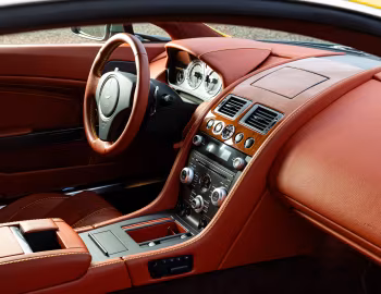Intérieur Aston Martin V8 Vantage "V8 Vantage Race Collection 007 of 007" (#4/7) '2010